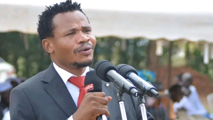 Hata kama sina mke lakini niko na House-boy anayenadhifisha nyumba yangu – Salasya
