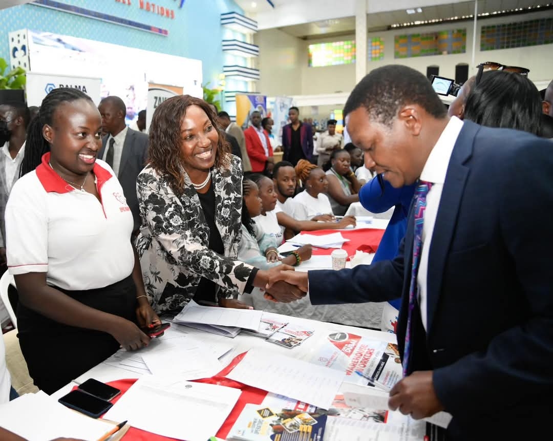 Waziri Mutua afichua mchakato wa uajiri wa kazi za ng’ambo na manufaa kwa watakaochaguliwa
