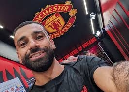 Kando na kuzoea kuifunga Man Utd, Mo Salah sasa ameipiku kwa wafuasi Instagram