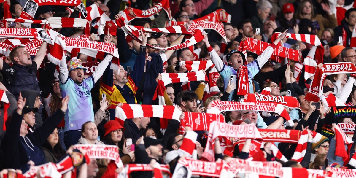 Polisi shabiki wa Arsenal azimia na kufa baada ya kushuhudia bao la 3 dhidi ya Real Madrid