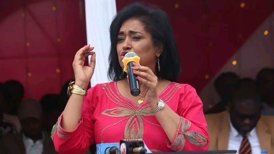 Esther Passaris awahimiza vijana kutulia na kufanya kazi